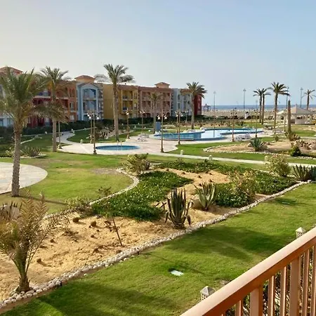 Chalets In Porto Matrouh Families Only Мерса-Матрух Экстерьер фото